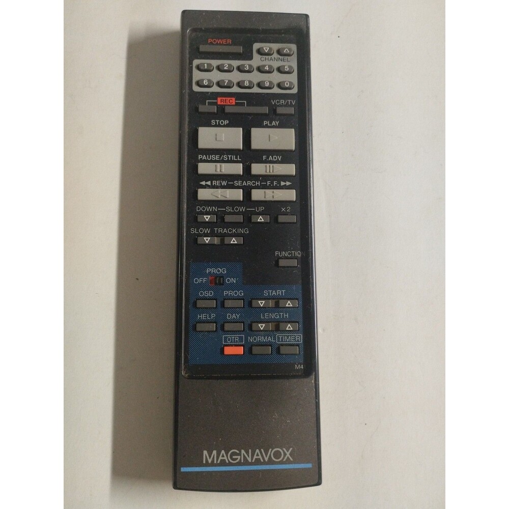 OEM Magnavox VSQS0555 M41 VCR Remote - Tested & Works